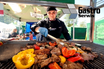 Grill gastronomiczny gazowy do szaszłyków prosiaka